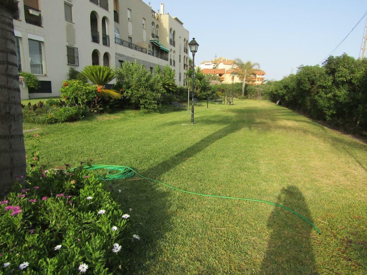 Malaga Paradise Beach Torre de Benagalbon Exterior photo